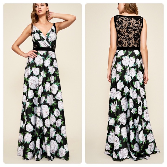 Tadashi Shoji Dresses & Skirts - Tadashi Shoji Samo Lace-Back Neoprene Gown